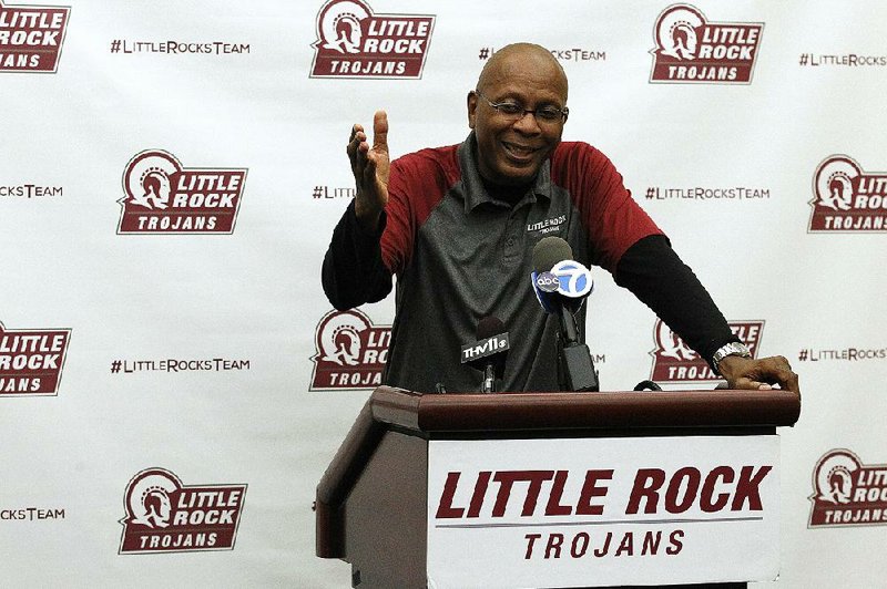 First-year UALR Coach Darrell Walker faces a job of rebuilding the Trojans, who were 7-25 last season and are picked to finish last in the Sun Belt Conference this season.