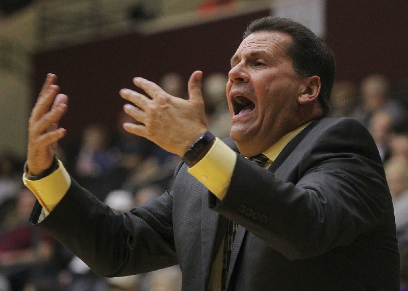 Under Coach Russ Pennell, Central Arkansas was the only team in the Southland Conference to attempt more than 800 three-pointers last season. Pennell said the Bears will look to score more points from the inside this season. 