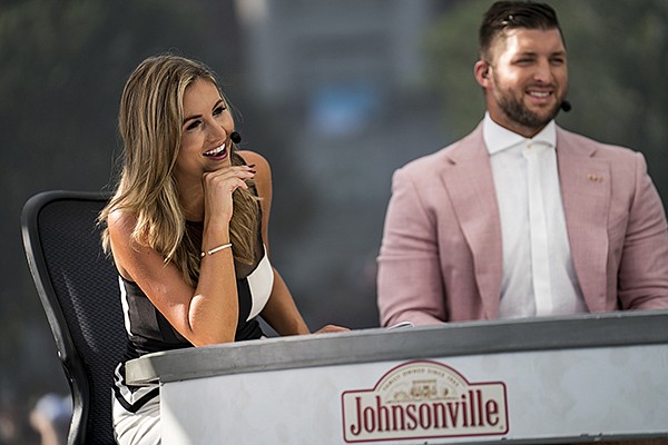 Meet Laura Rutledge, host of NFL on ESPN and former Miss Florida