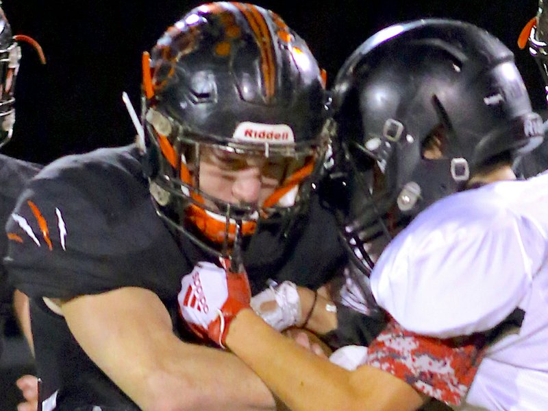 Cove denies CMS, 4316, in regular season finale