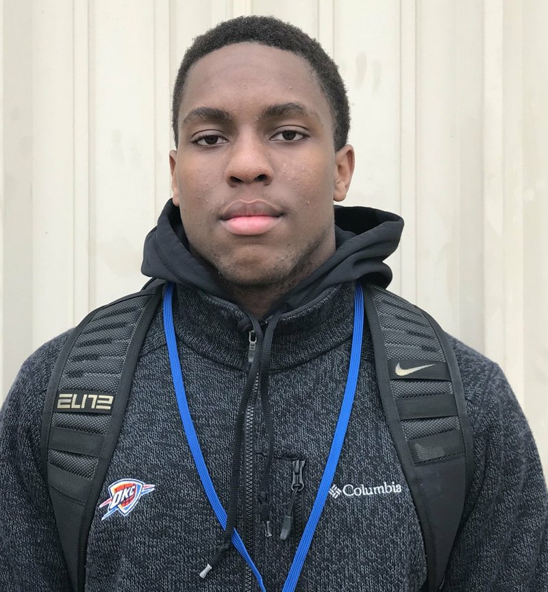2020 LB Kendarrius Moore. 2020 LB Kendarrius Moore.