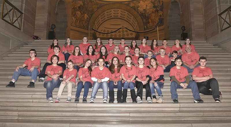 Photo Submitted Pineville eighth graders, teachers and parents are shown above while visiting the Capitol in Jefferson City.