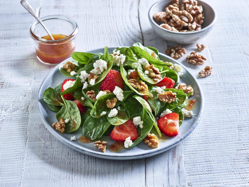 Spinach, Walnut and Strawberry Salad Courtesy of California Walnut Board