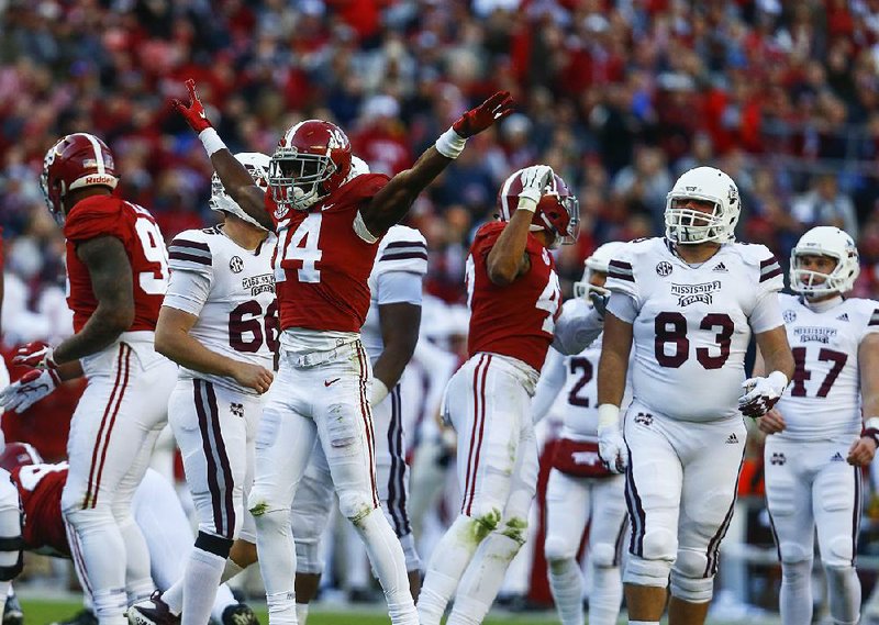 Deionte Thompson of Alabama (14) is looking to avenge last year’s 26-14 loss to Auburn, the only game the Crimson Tide lost a year ago en route to winning the College Football Playoff national championship.