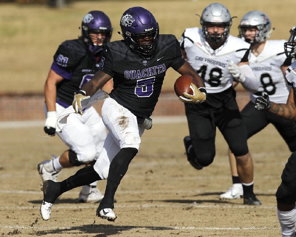 Ouachita Baptist vs Indianapolis Football