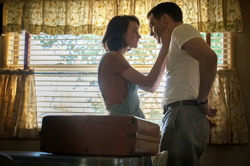 Carey Mulligan and Jake Gyllenhaal star in Paul Dano’s film Wildlife, based on the novel by Richard Ford. 