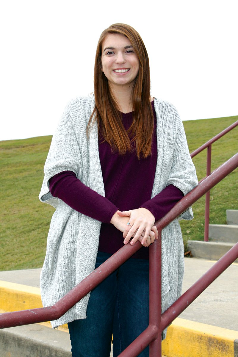 Caitlin Ginther, a senior at Benton High School, was recently awarded the Daughters of the American Revolution Good Citizen Scholarship. Ginther has a 4.1 grade-point average and is a member of the National Honors Society. She played basketball and softball for the Benton Lady Panthers.