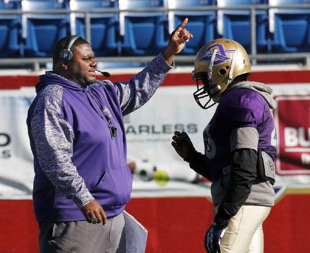Sophomore Spark Osceola Qb Electric After Winning Job