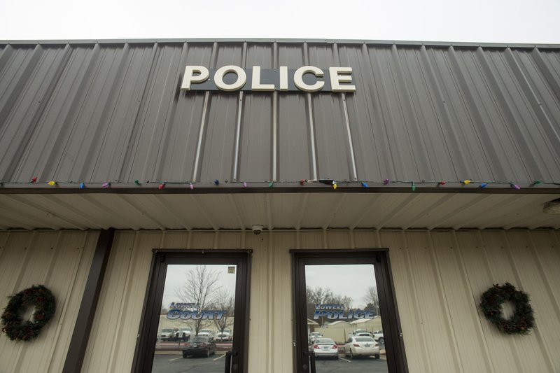 NWA Democrat-Gazette/BEN GOFF @NWABENGOFF
A view of the Lowell Police Department and municipal court building Friday, Dec. 7, 2018, in Lowell. 