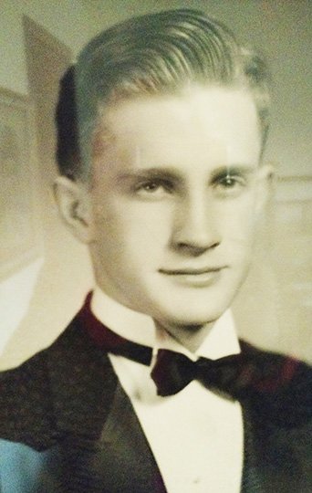 Robert T Denbo Sr