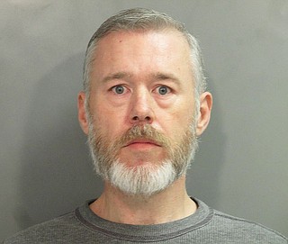 Former Arkansas police chief accused of taking prescription medications ...