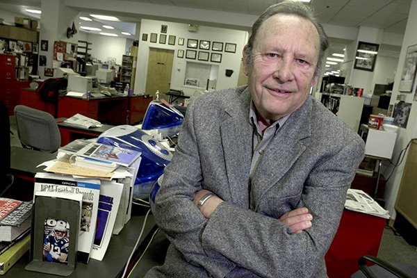 Jim Bailey is shown in the Arkansas Democrat-Gazette newsroom in Little Rock in this January 2003 file photo. Bailey, who covered sports in Arkansas for than a half century and was voted state sports writer of the year 18 times, died on Jan. 2, 2019, due to complications from Alzheimer's.