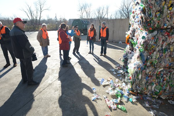 Fayetteville council adopts new recycling, trash rates