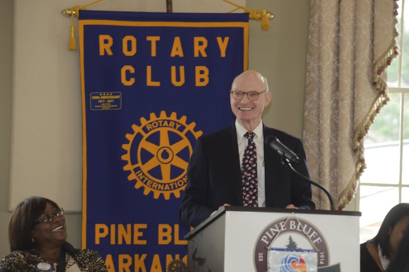 Arkansas Democrat-Gazette Publisher Walter E. Hussman Jr. speaks with members of the Pine Bluff Downtown Rotary Club at the Pine Bluff Country Club on Tuesday.
