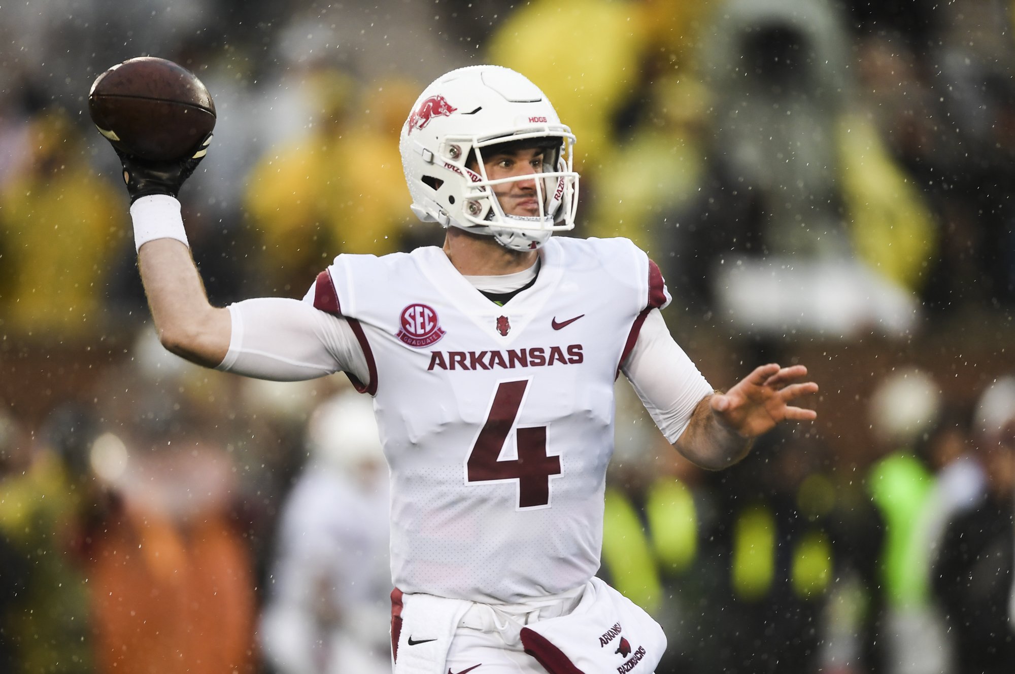 Report Arkansas Qb Storey In Transfer Portal