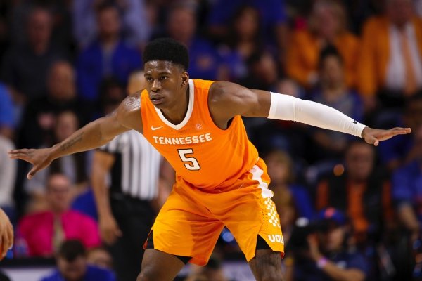 Tennessee guard Admiral Schofield (5) against Florida during an NCAA college basketball game Saturday, Jan. 12, 2019, in Gainesville, Fla. Tennessee defeated Florida 78-67. (AP Photo/Matt Stamey)