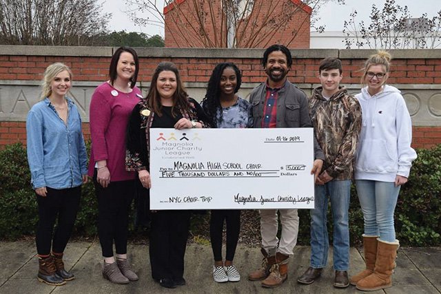 Pictured left to right—Annabelle Babbitt, choir president; Leslie Sharp, MJCL member; Julia Nipper, MJCL president; Aniya Blanks, choir 2nd vice-president of public relations; Larry Dunn, MHS choir director; Hayden Rogers, 1st vice-president and Sydney Scruggs, choir secretary.