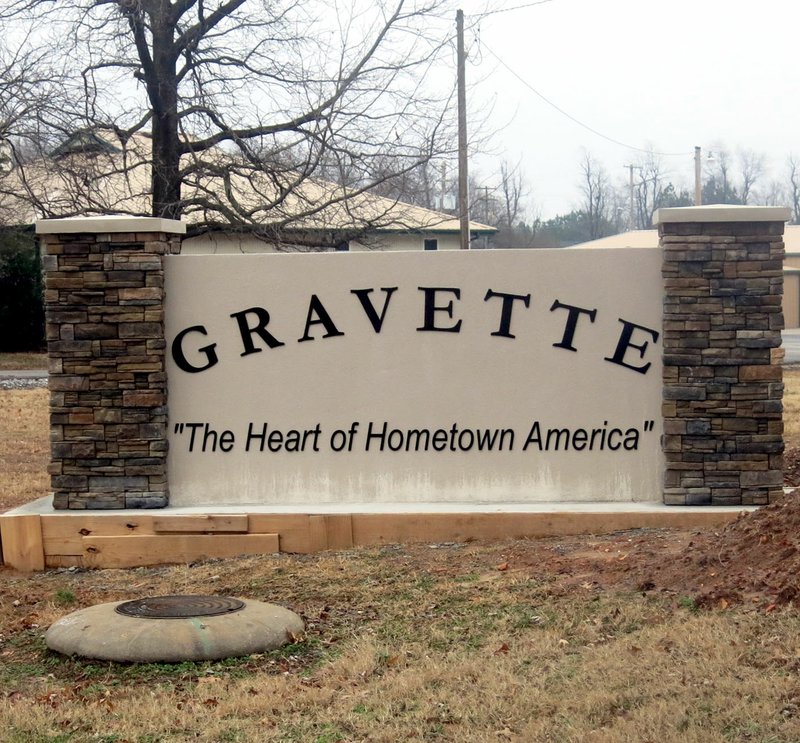 Gravette sign project nearing completion