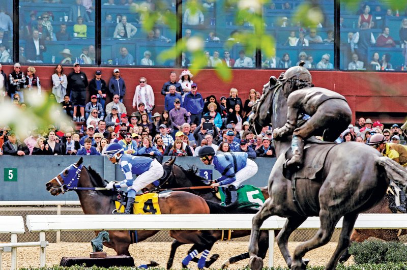 Oaklawn opens Friday for the 2019 racing season. 