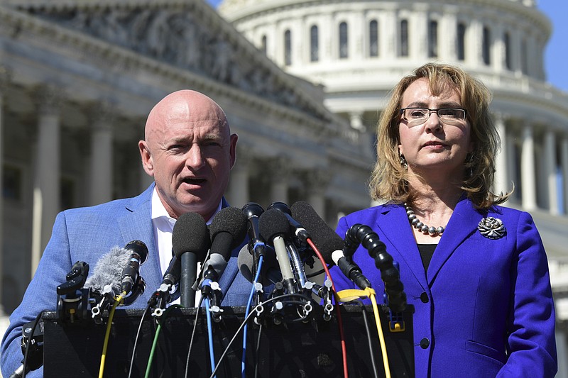 Ex-astronaut Mark Kelly makes Democratic bid for Senate seat | Hot ...