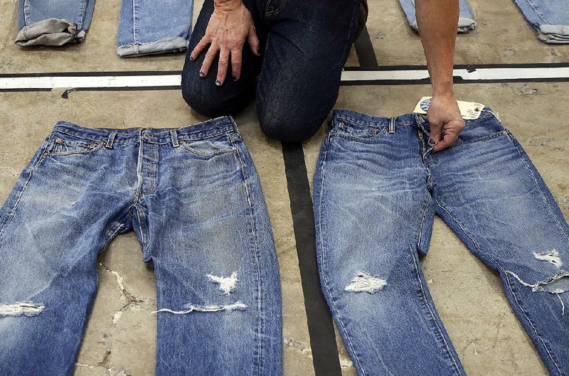 what year were levi's invented