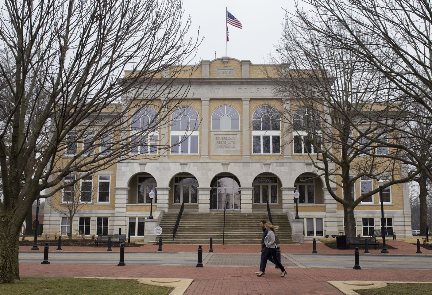 Benton County judges continue suspension of jury trials - Vimarsana News