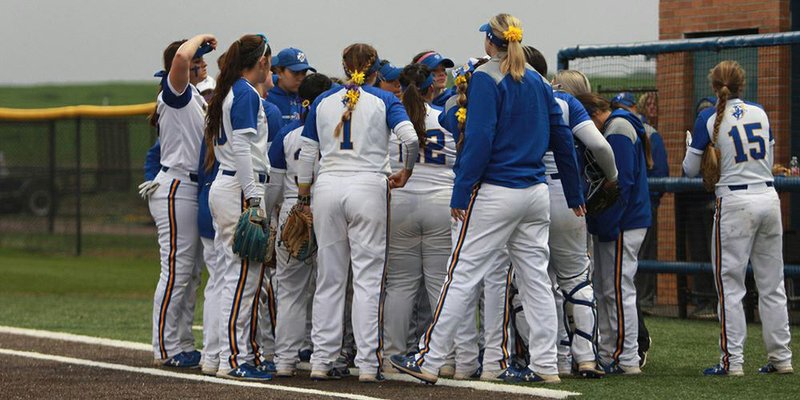 The SAU Lady Muleriders, now ranked sixth in the country, huddle up before heading back onto the diamond. The team will return to Oklahoma this weekend.