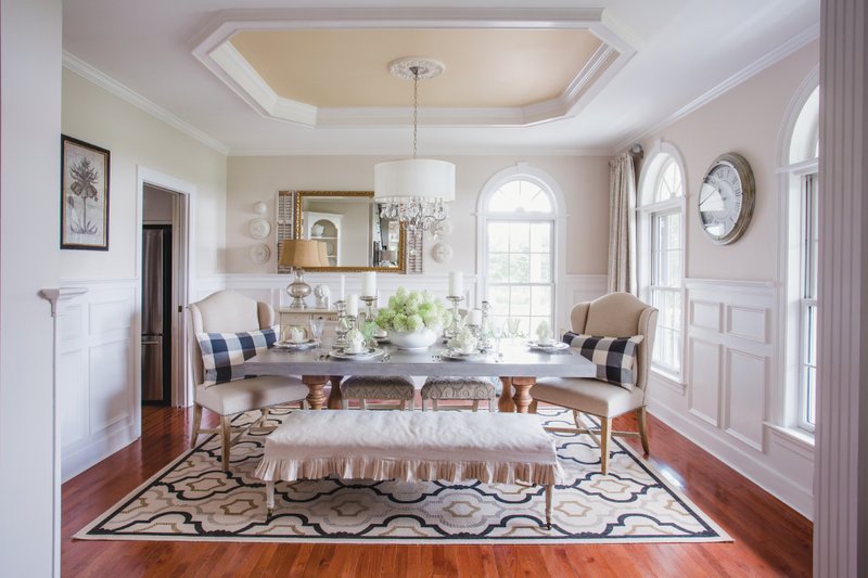 Most homes today don't stick rigidly to one style, says KariAnne Wood, author of "The DIY Style Finder." This Traditional dining room, for instance, has many contemporary touches. (Photo courtesy of Harvest House Publishers)