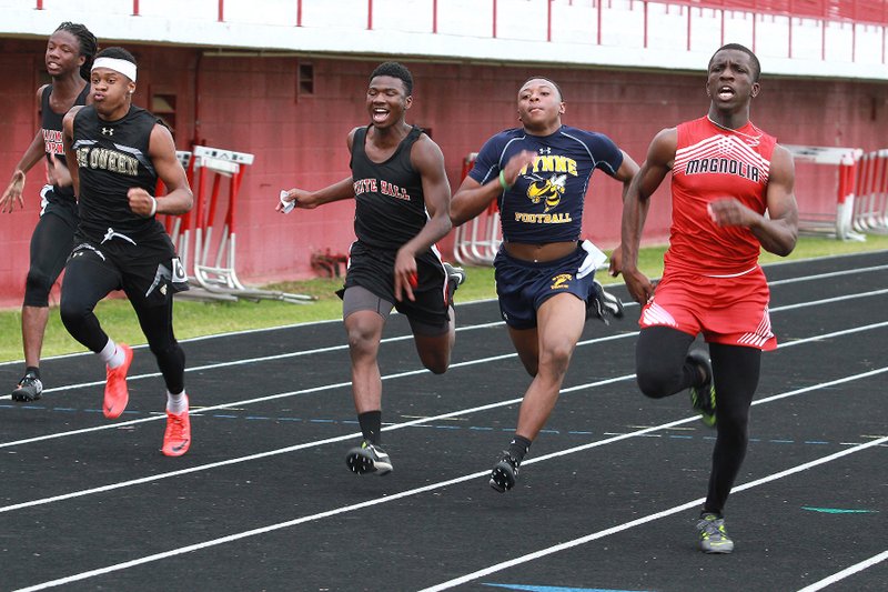 Magnolia senior Dandrea Green won last year’s Class 5A 100m and 200m events. He also competed in the Arkansas Meet of Champs.