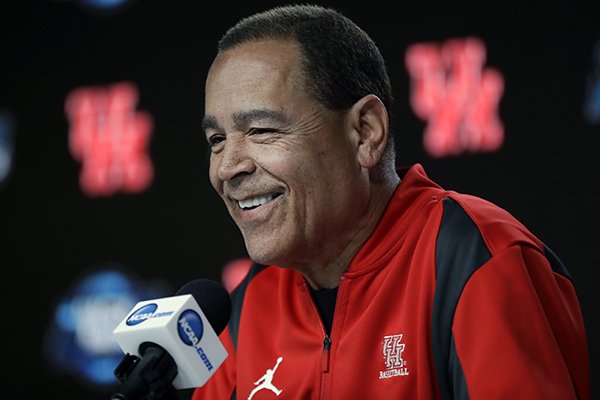 Houston head coach Kelvin Sampson speaks during a news conference at the NCAA men's college basketball tournament Thursday, March 28, 2019, in Kansas City, Mo. Houston plays Kentucky in a Midwest Regional semifinal on Friday. (AP Photo/Orlin Wagner)
Houston head coach Kelvin Sampson speaks during a news conference at the NCAA men's college basketball tournament Thursday, March 28, 2019, in Kansas City, Mo. Houston plays Kentucky in a Midwest Regional semifinal on Friday. (AP Photo/Orlin Wagner)