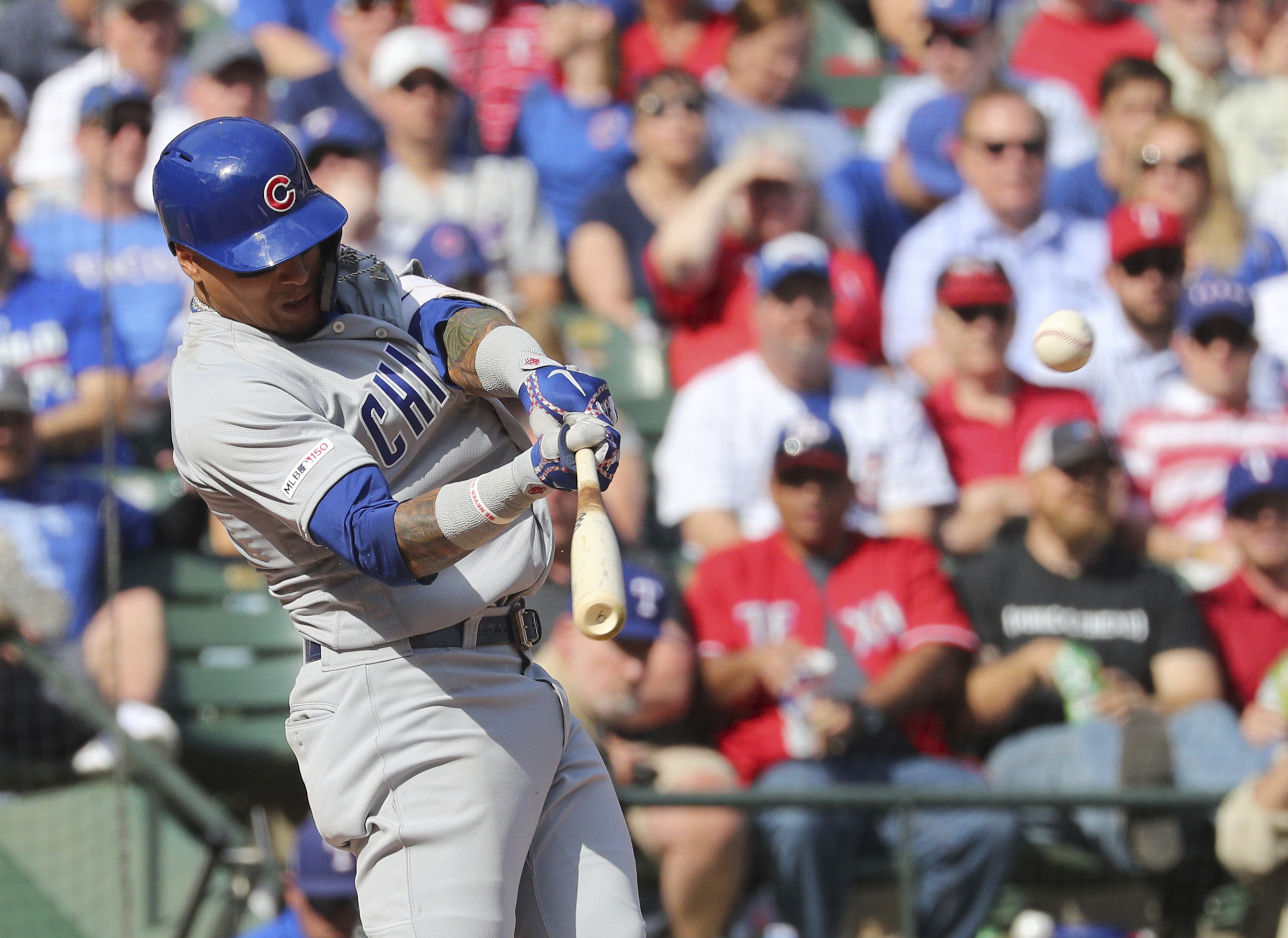 Cubs fan catches Baez home run in Game 7 of World Series