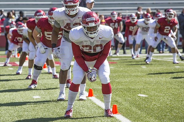 Arkansas' Dre Greenlaw Likely Out For Season After Foot Injury vs