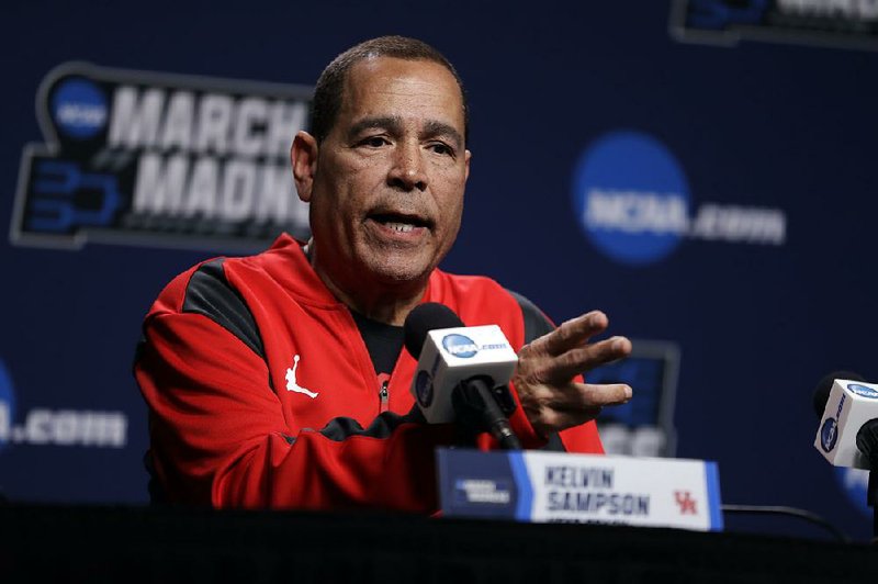 Houston head coach Kelvin Sampson speaks during a news conference at the NCAA men's college basketball tournament, Saturday, March 23, 2019, in Tulsa, Okla. 