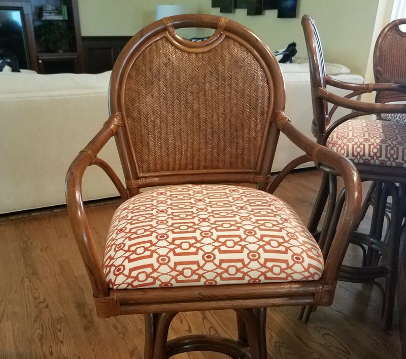 covering kitchen chairs
