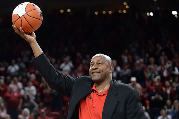 Arkansas basketball legend Sidney Moncrief is recognized during a timeout of a game between Arkansas and LSU on Saturday, Jan. 12, 2019, in Fayetteville. 