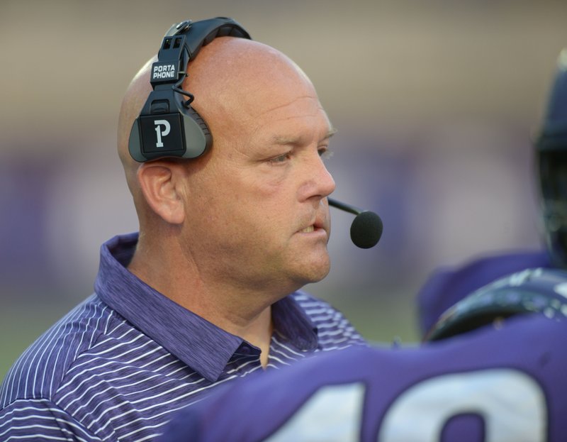 Dawson resigns as Fayetteville football coach Northwest Arkansas