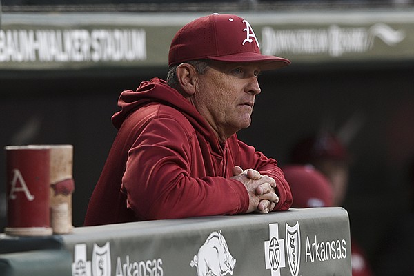 Arkansas has highest ranking of season following sweep of Mississippi ...