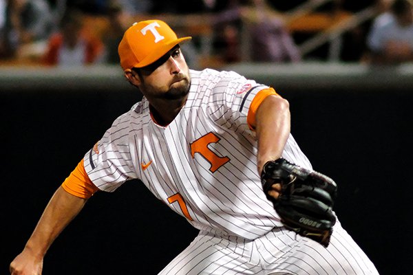 Tennessee pitcher Garrett Stallings (27) delivers the pitch during an NCAA college baseball game, Friday, April 5, 2019, in Knoxville, Tenn. (AP Photo/Shawn Millsaps)
