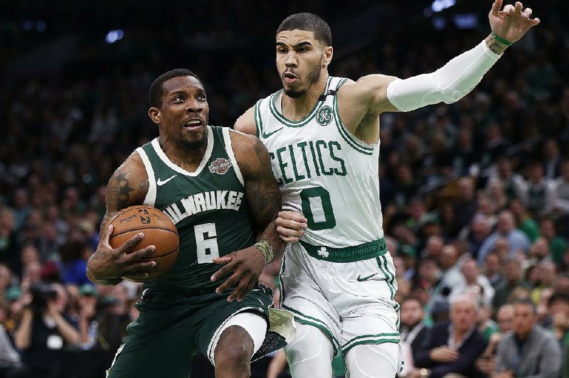 Bucks Pop Celtics Take 2 1 Series Lead