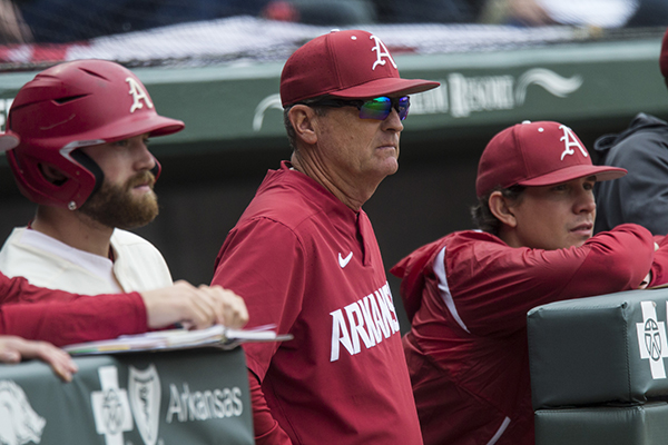 WholeHogSports - Vanderbilt rallies to set up national title