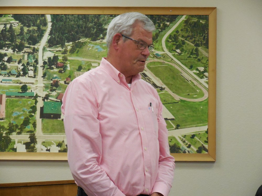 SmackoverNorphlet board recognizes retirees