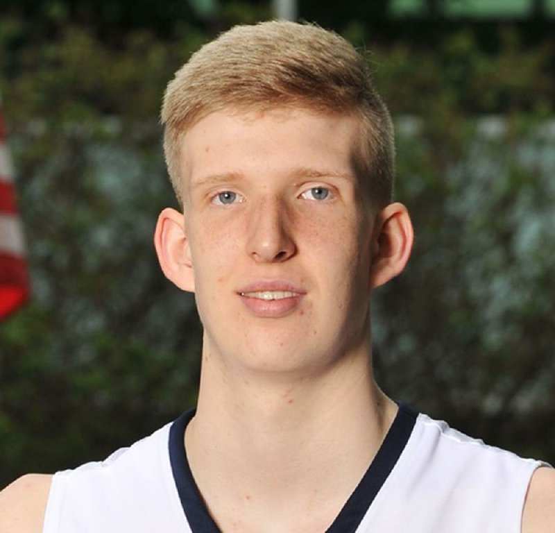 7-3 Connor Vanover announces plans to transfer to UA