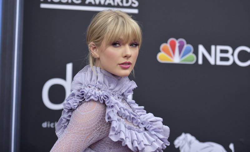 Taylor Swift arrives at the Billboard Music Awards on Wednesday, May 1, 2019, at the MGM Grand Garden Arena in Las Vegas. 
