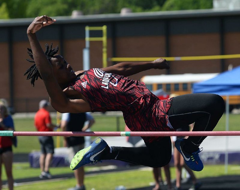 Tai’sheka Porchia of Camden Fairview won the state high school heptathlon Thursday with 4,463 points at Ramay Junior High School in Fayetteville. 