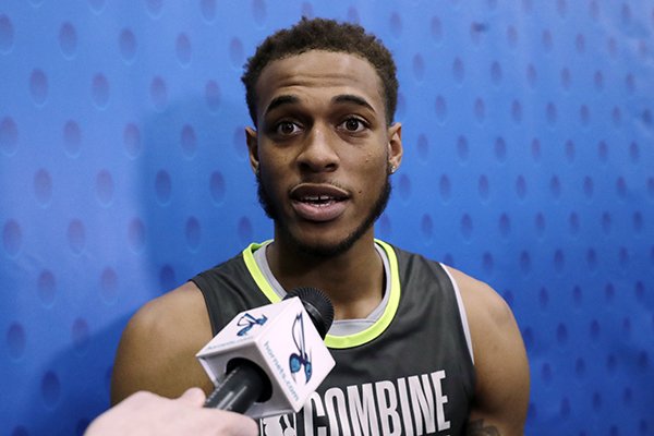 Daniel Gafford speaks with the media during the second day of the NBA draft basketball combine in Chicago, Friday, May 17, 2019. (AP Photo/Nam Y. Huh)
Daniel Gafford speaks with the media during the second day of the NBA draft basketball combine in Chicago, Friday, May 17, 2019. (AP Photo/Nam Y. Huh)