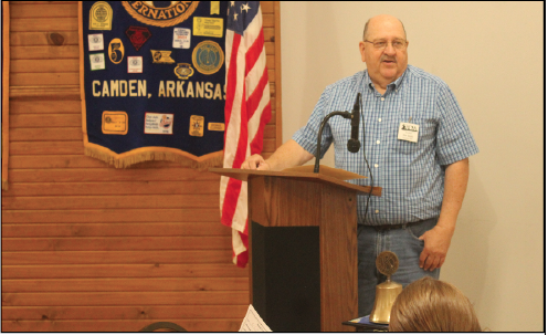 Davis talks to Kiwanis Club about veterans
Ouachita County Veteran Affairs Officer Jim Bob Davis speaks to Camden Kiwanis Club members about the growth of the Veterans Appreciation Dinner. The event is scheduled for September 12. See related article.