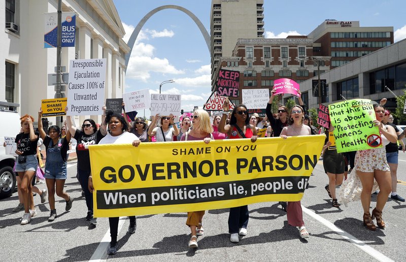 Judge's order means Missouri clinic can keep doing abortions