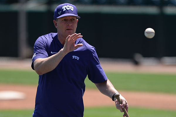 Wholehogsports Texas A M Hires Tcu S Schlossnagle To Lead Baseball Program