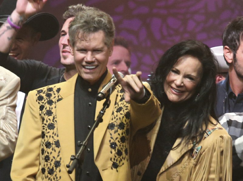 Country Singer Randy Travis Gets Candid In First Memoir Post Stroke Hot Springs Sentinel Record