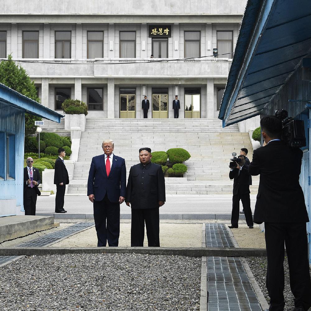 Met By Kim Trump Steps Into N Korea